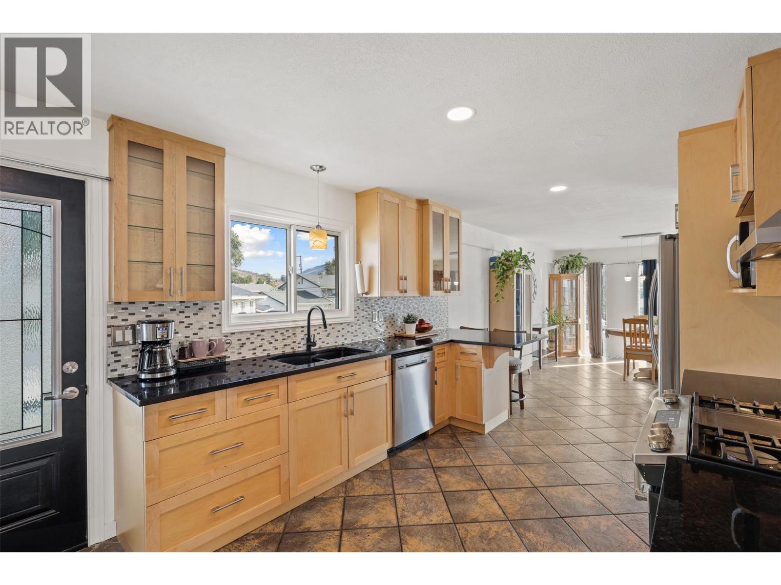 1278 KIMBERLEY CRESCENT - 13