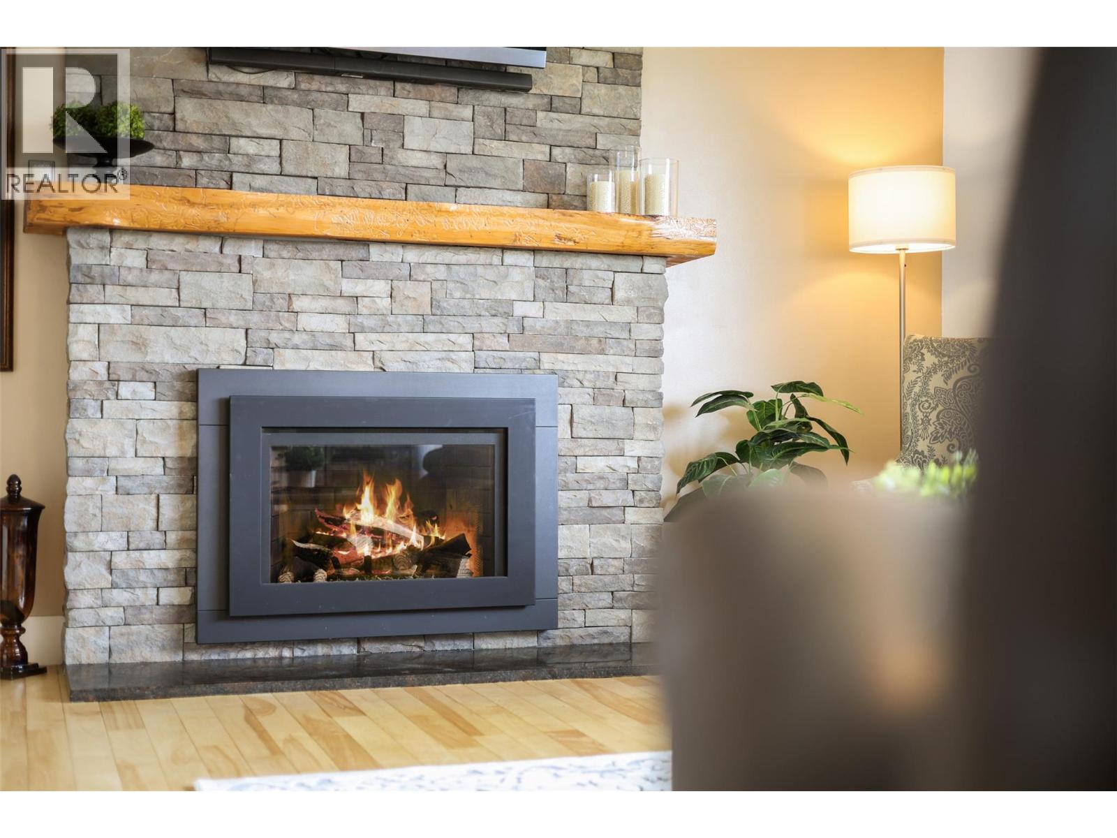 1278 KIMBERLEY CRESCENT - 6