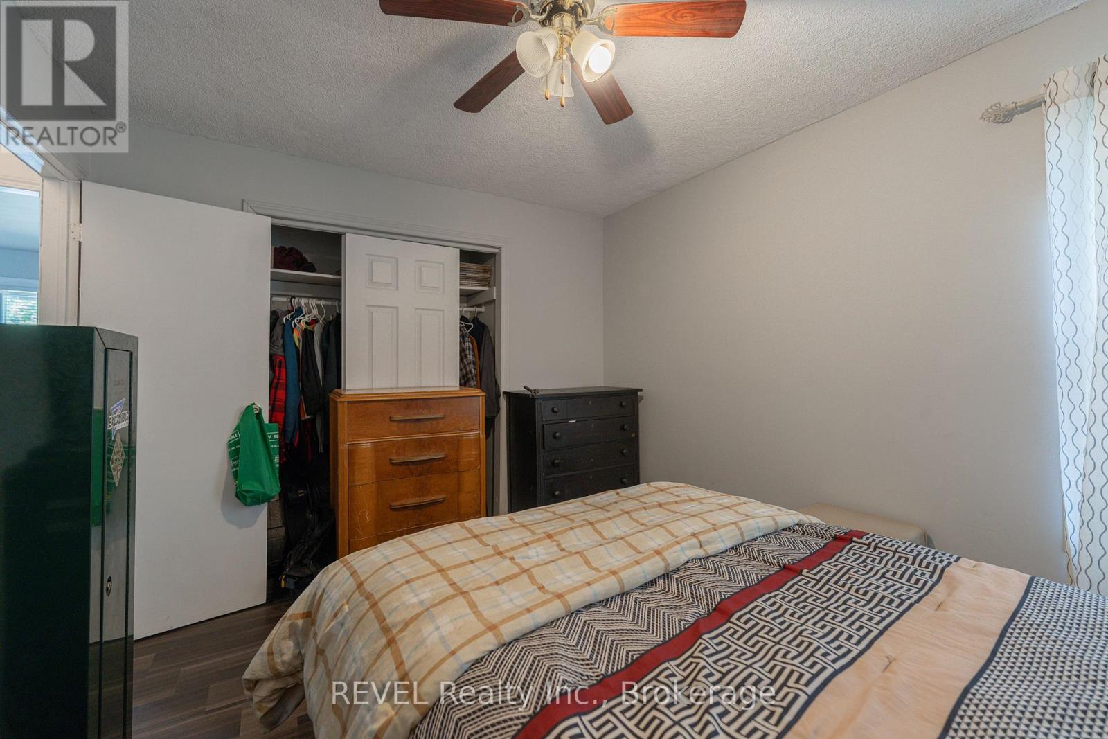 Photo 18 of 12 Hayes Street, St Catharines ON