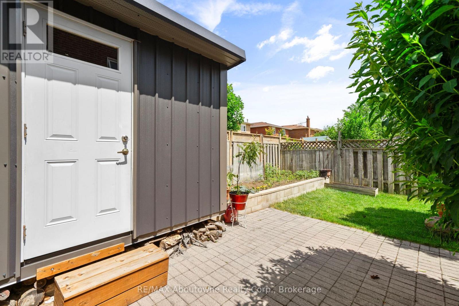 Photo 13 of 17 Adam Street, Brampton ON