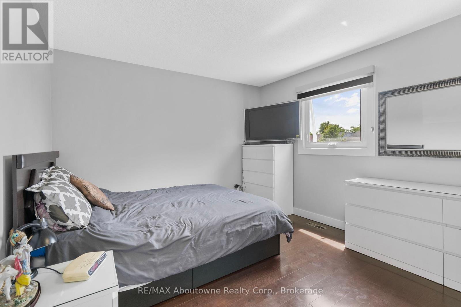 Photo 21 of 17 Adam Street, Brampton ON