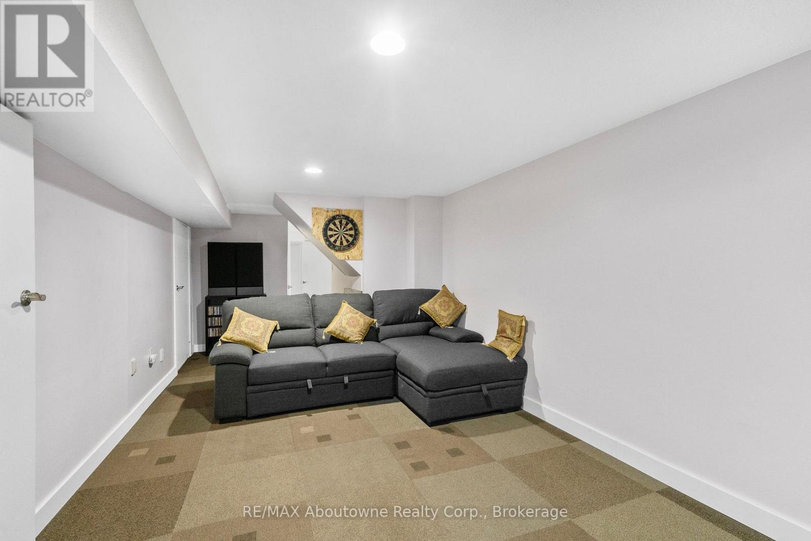 Photo 24 of 17 Adam Street, Brampton ON