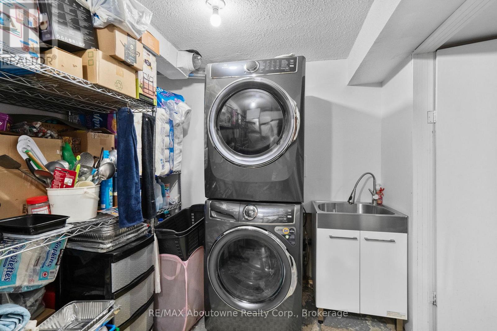 Photo 27 of 17 Adam Street, Brampton ON