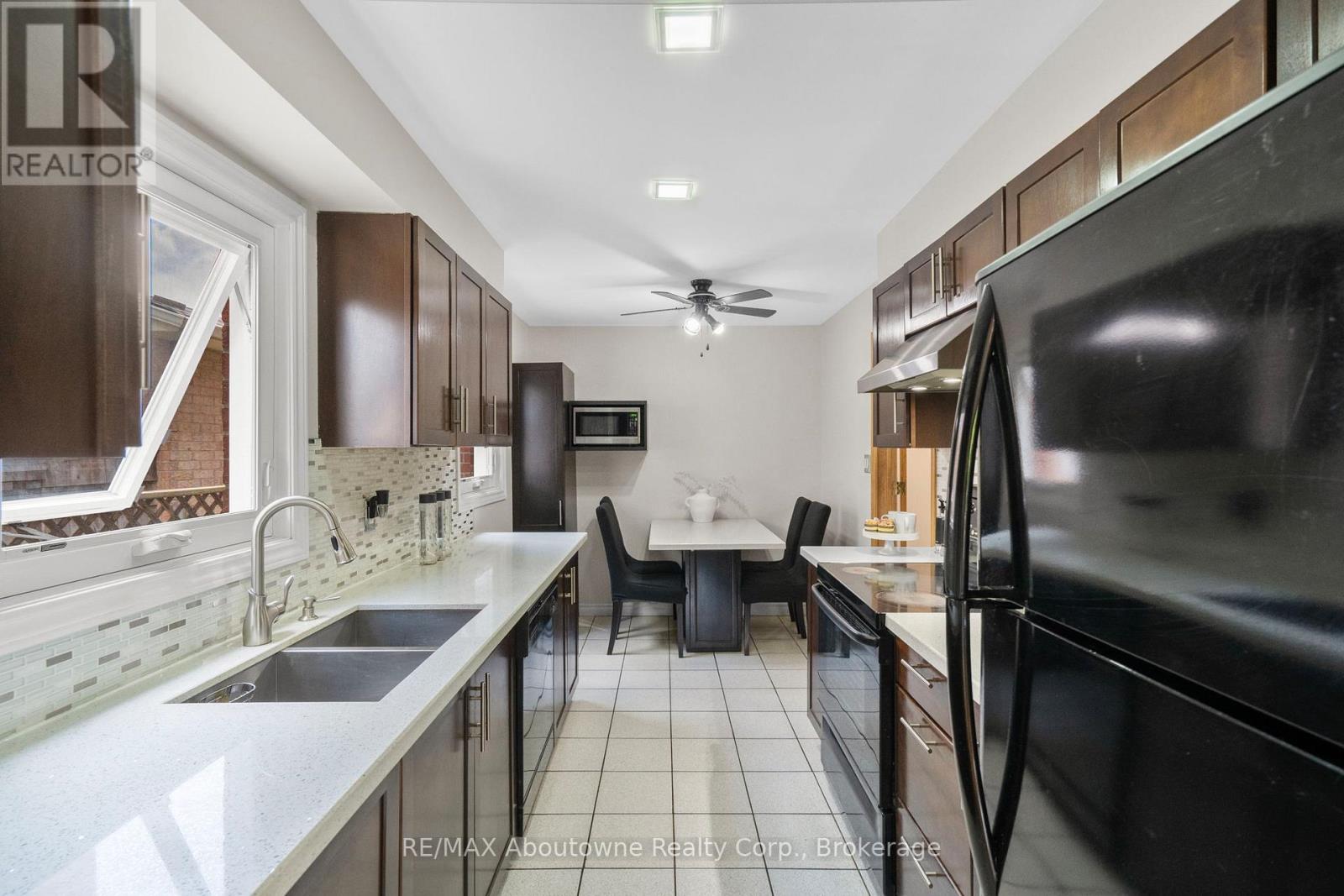 Photo 6 of 17 Adam Street, Brampton ON