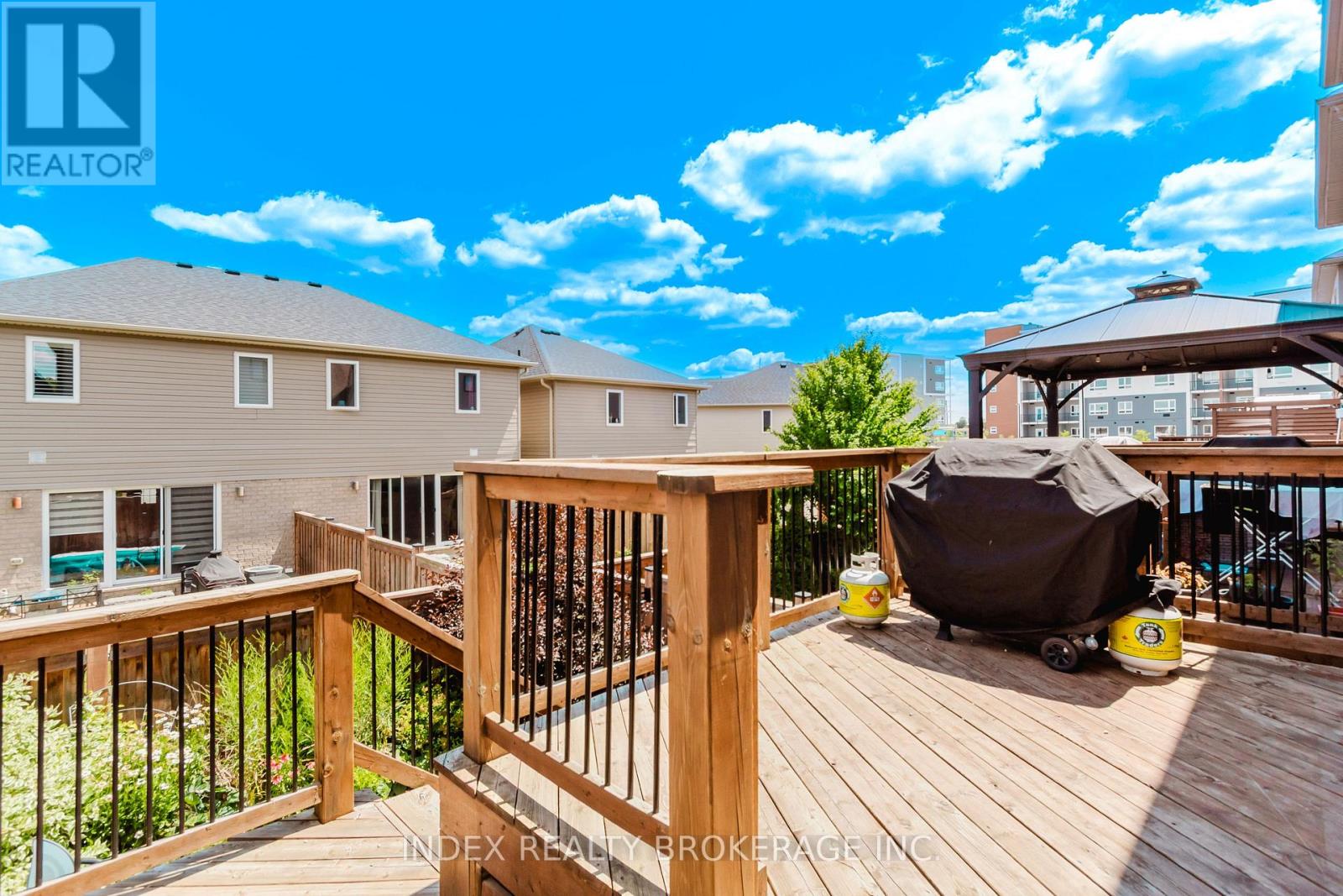 Photo 40 of 207 Eden Oak Trail, Kitchener ON