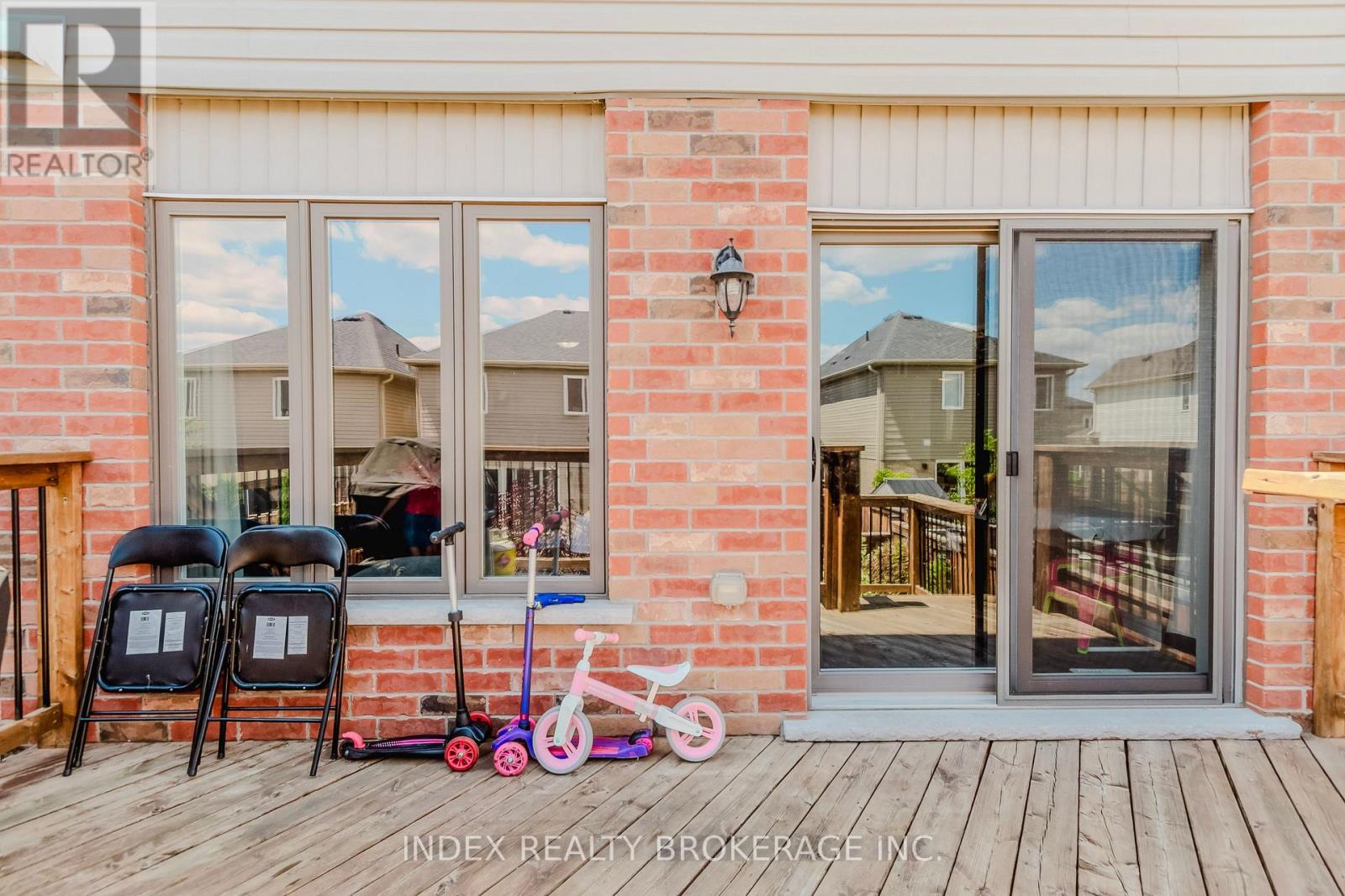 Photo 42 of 207 Eden Oak Trail, Kitchener ON