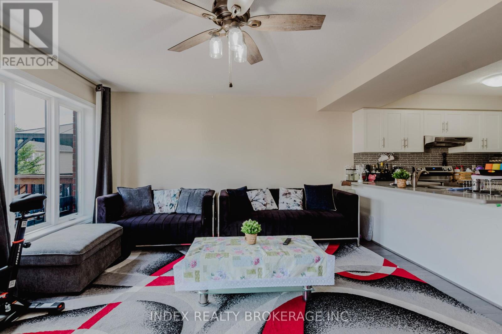 Photo 6 of 207 Eden Oak Trail, Kitchener ON