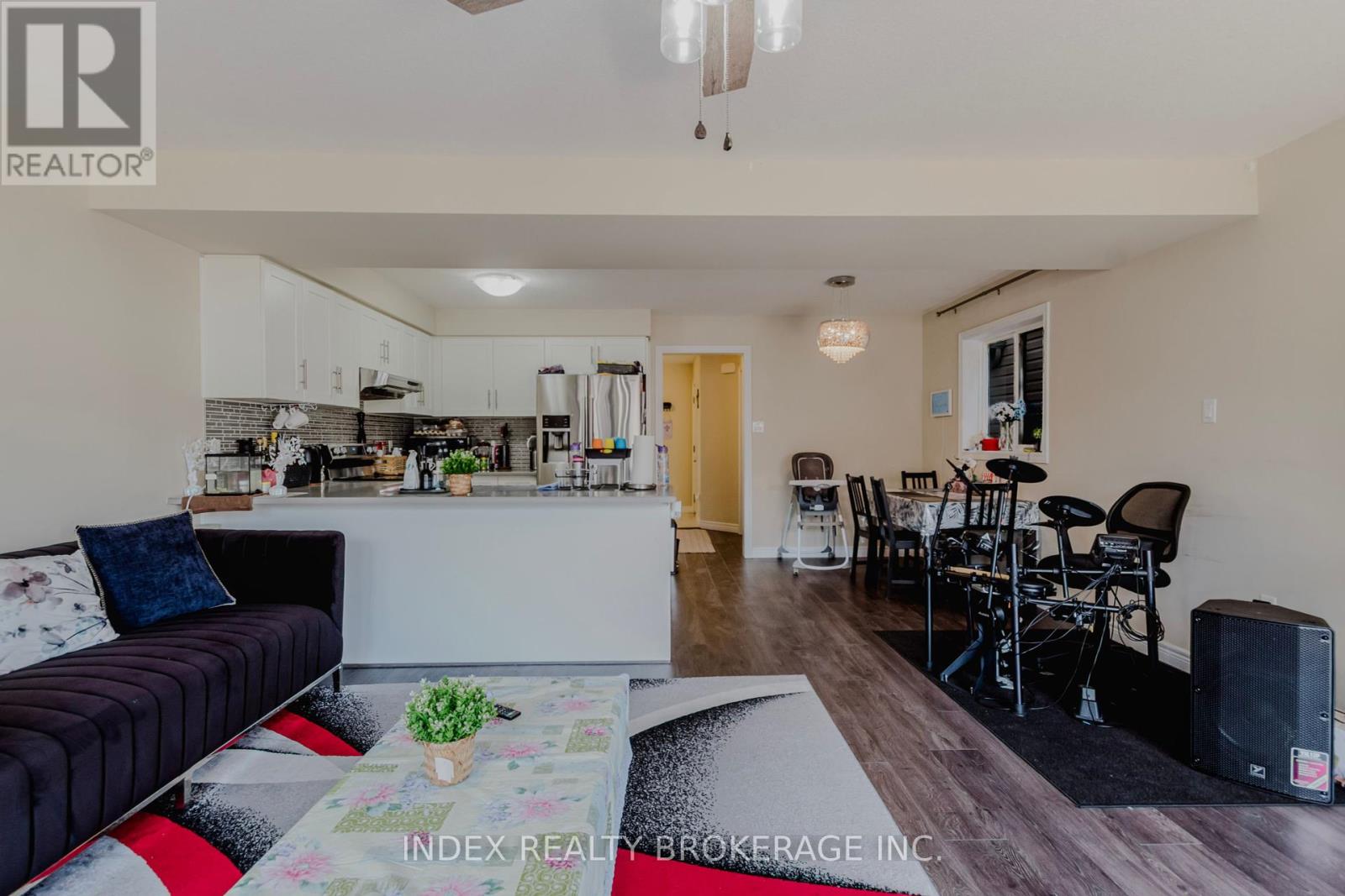 Photo 8 of 207 Eden Oak Trail, Kitchener ON