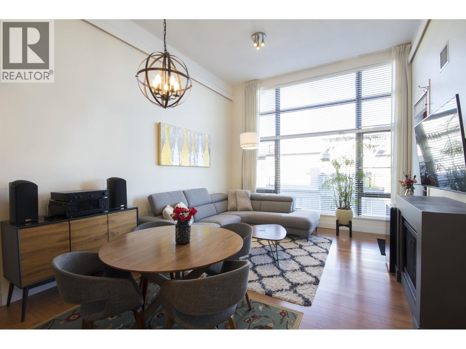 Photo 8 of 409 14200 Riverport Way, Richmond BC