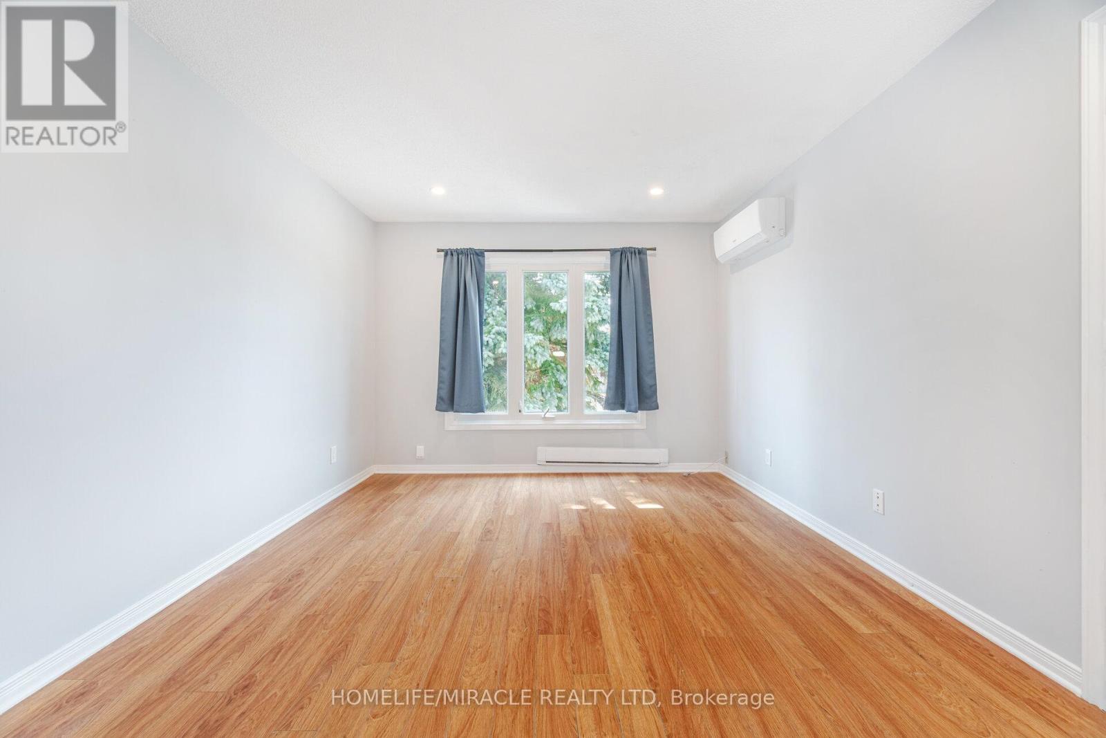 Photo 9 of 230 Taunton Road W, Oshawa ON