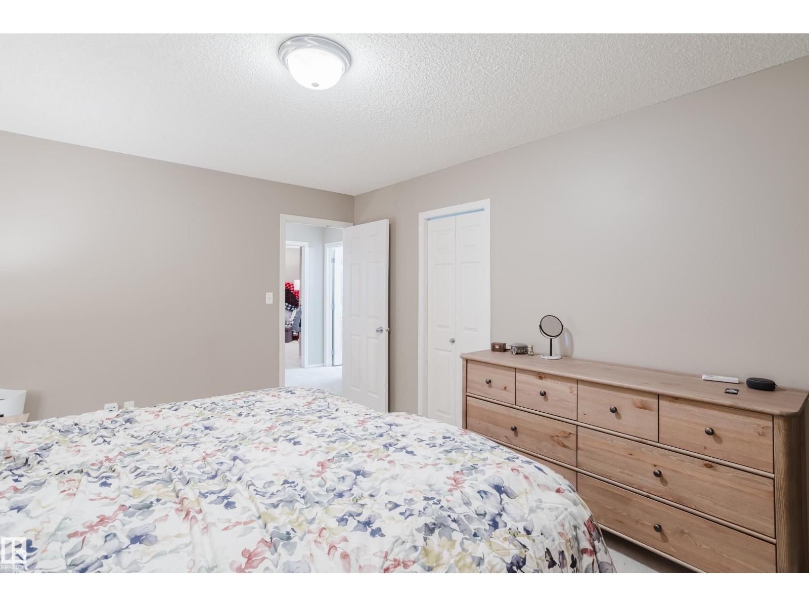 Photo 20 of 22 287 Macewan Rd Sw, Edmonton AB