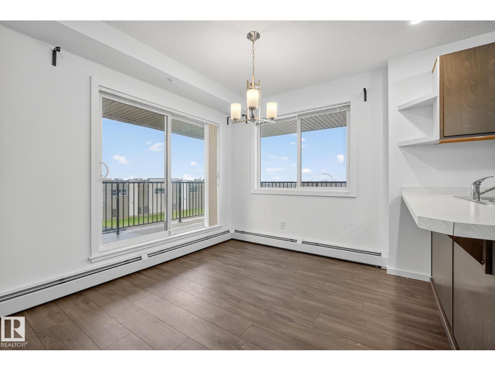 Photo 23 of 402 7711 71 St Nw, Edmonton AB