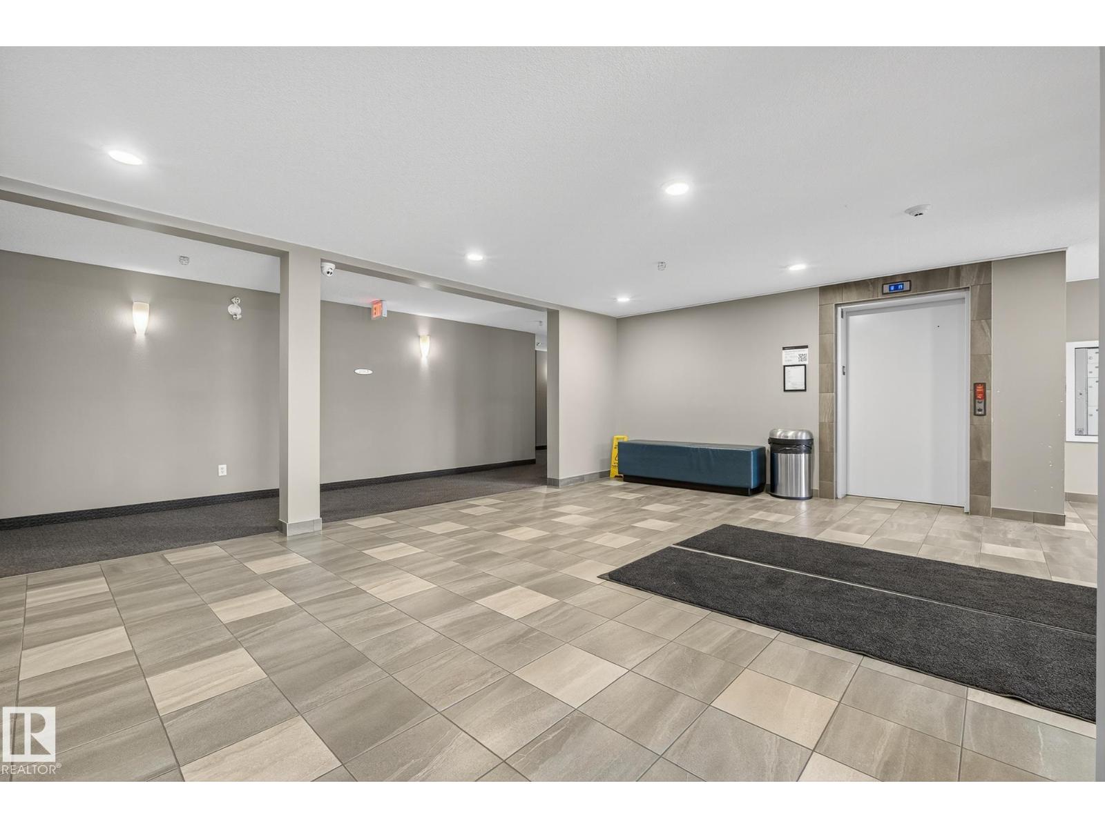 Photo 8 of 402 7711 71 St Nw, Edmonton AB