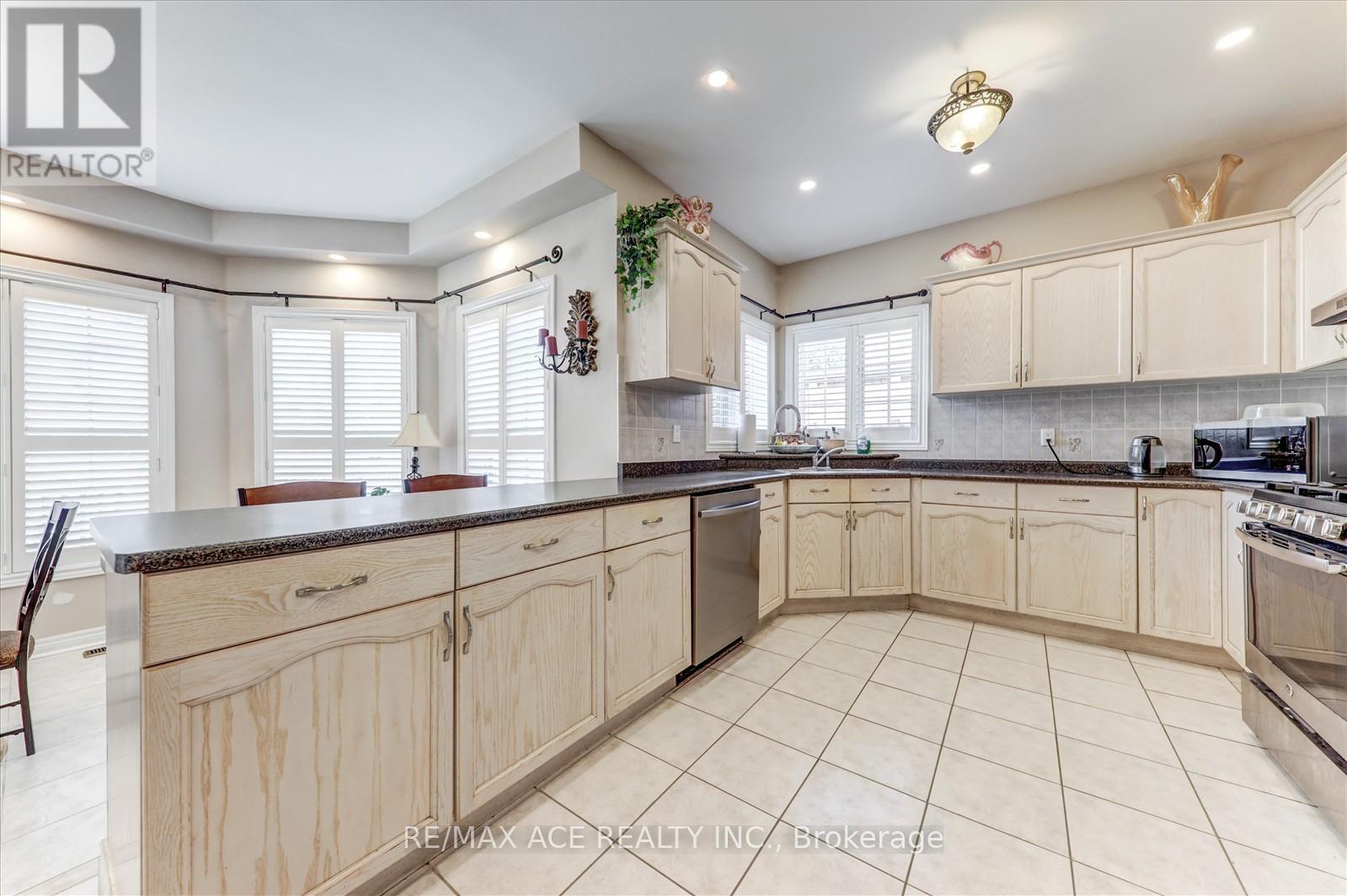 Photo 14 of 36 Todd Road, Ajax ON