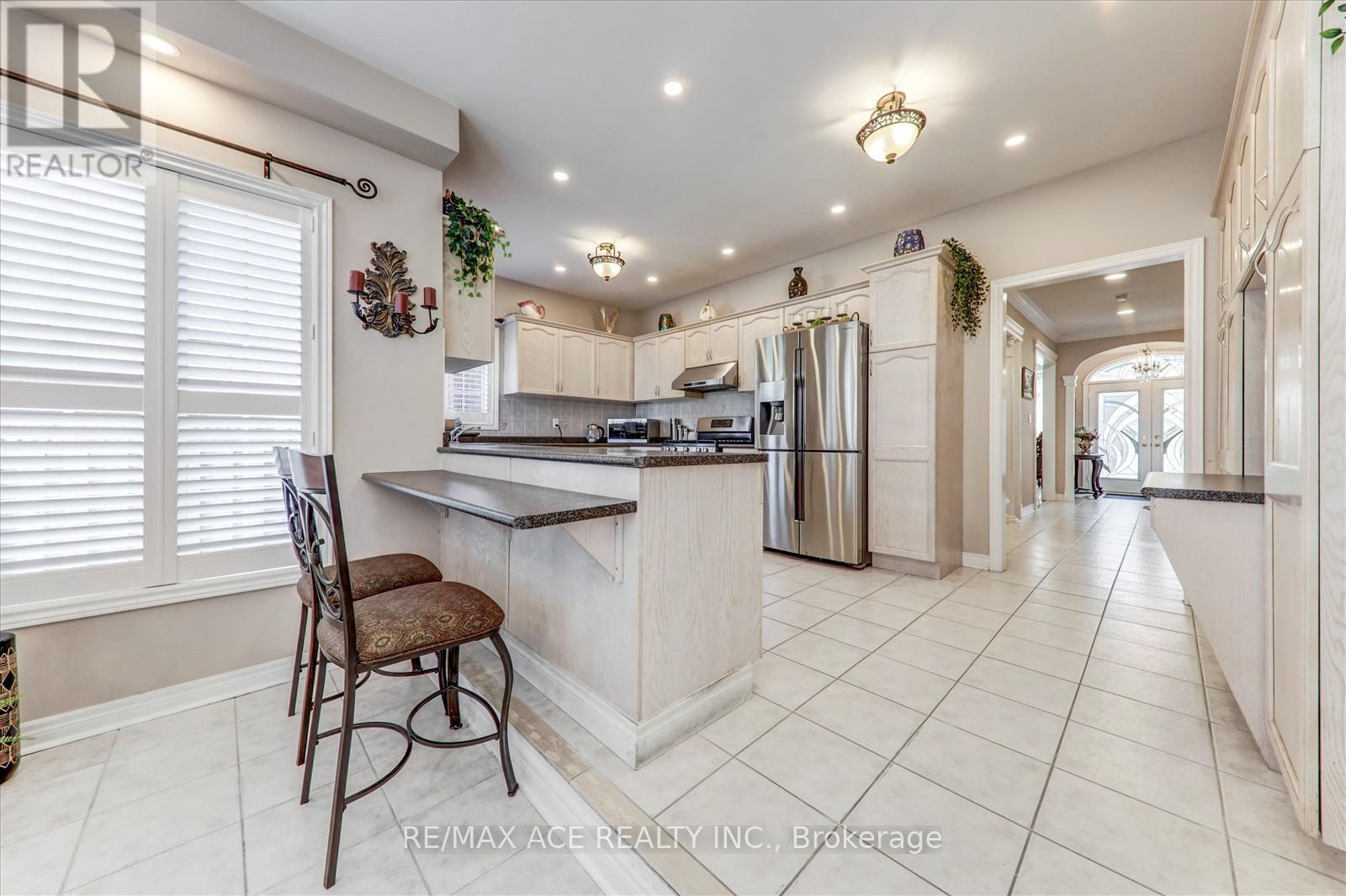 Photo 16 of 36 Todd Road, Ajax ON