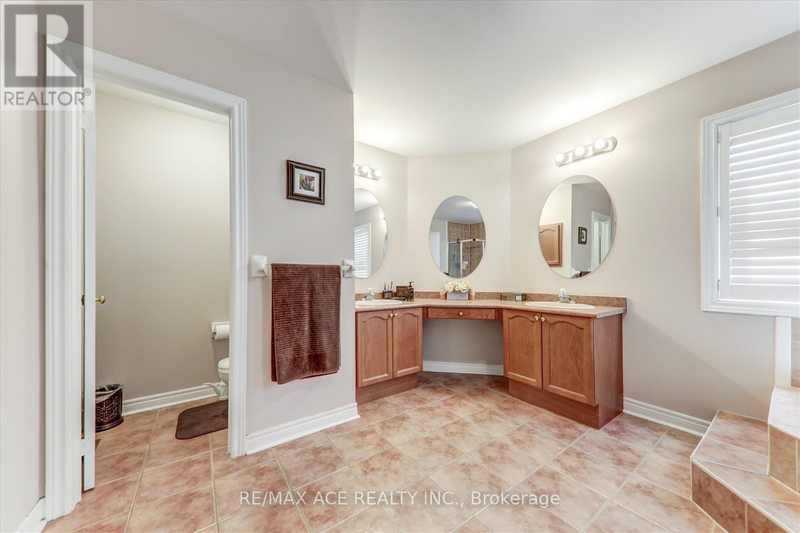 Photo 27 of 36 Todd Road, Ajax ON