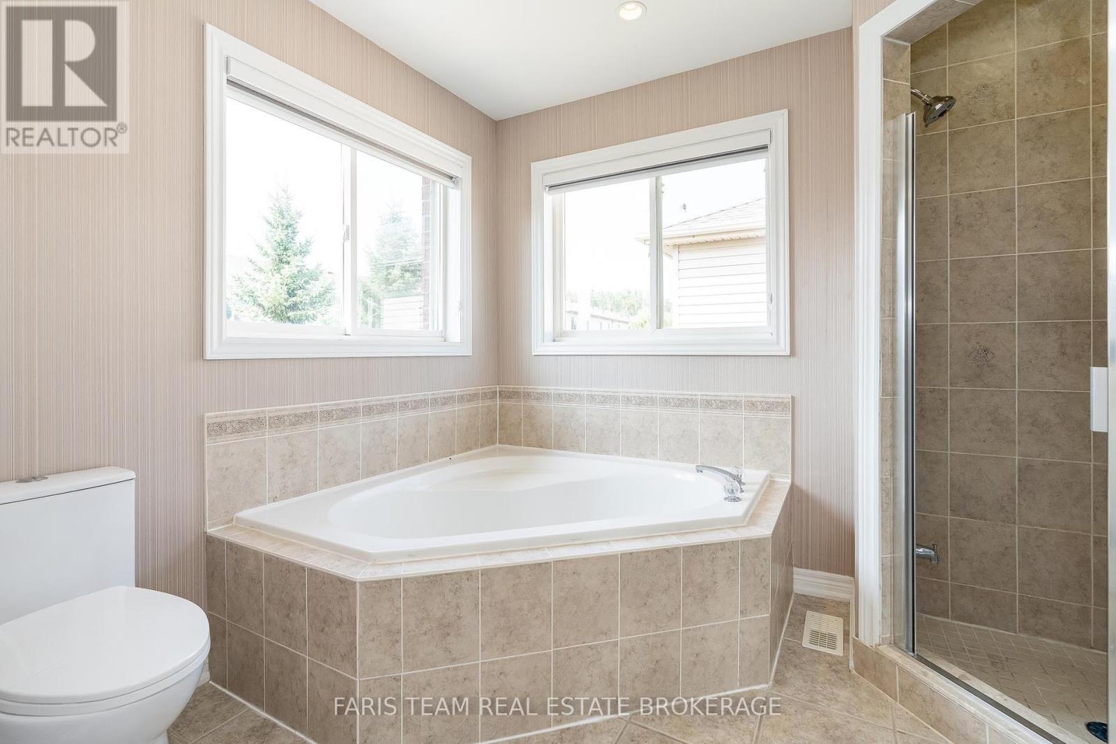 Photo 21 of 2 Vanessa Drive, Orillia ON