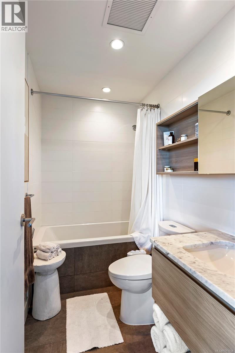 Photo 13 of 905 60 Saghalie Rd, Victoria BC