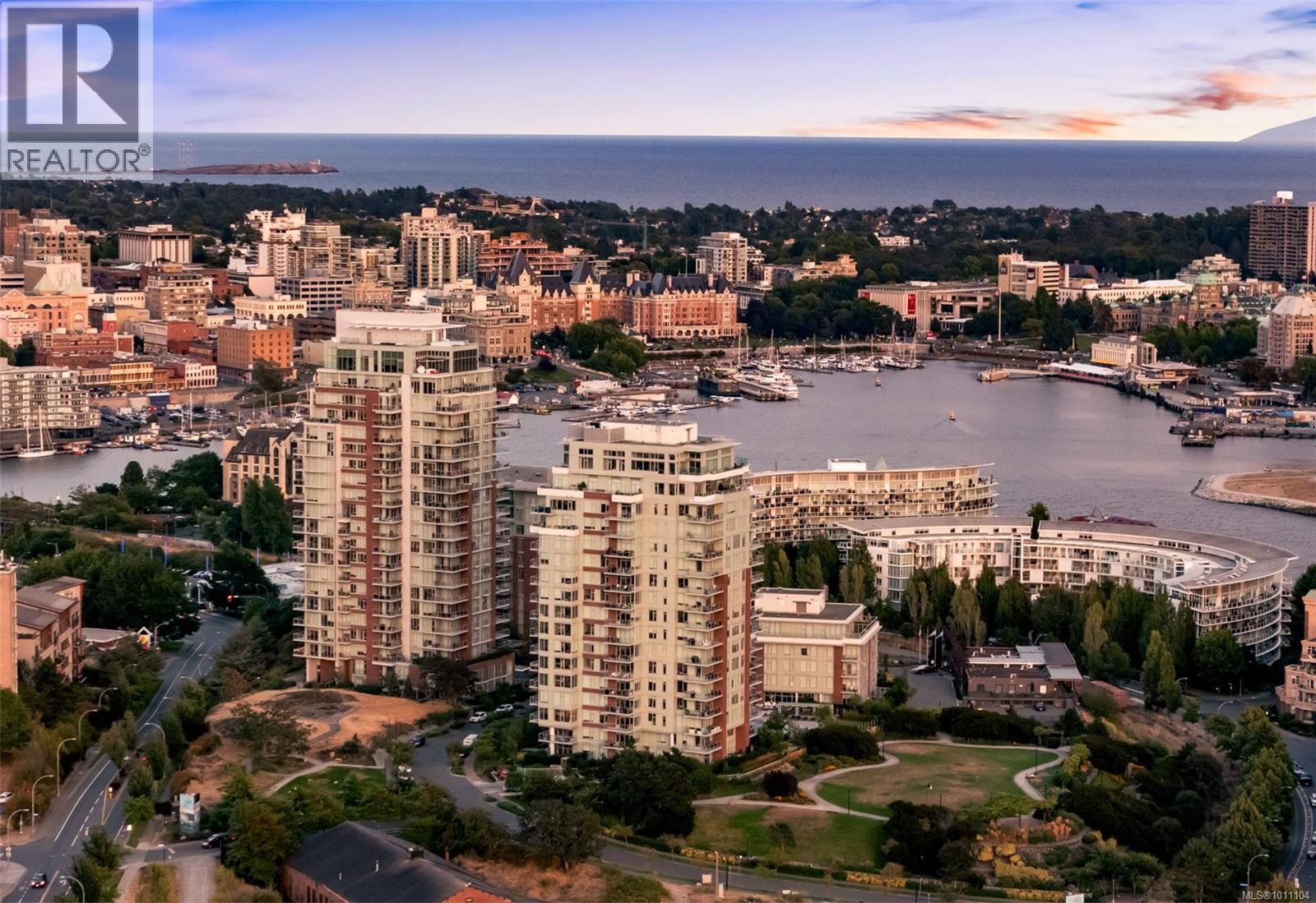 Photo 2 of 905 60 Saghalie Rd, Victoria BC