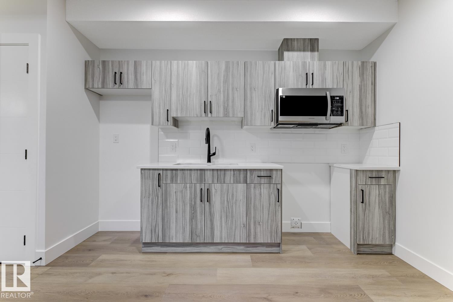 Photo 41 of 12309 91 St Nw, Edmonton AB