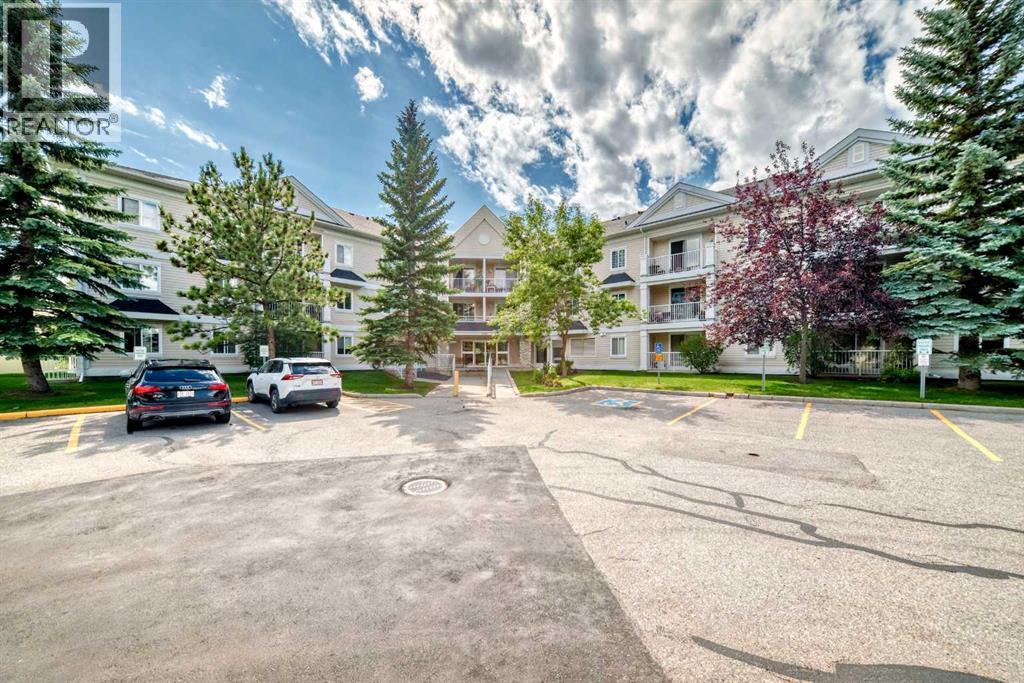 Single Family House for Sale in   Chaparral Ridge Drive SE Chaparral Calgary 