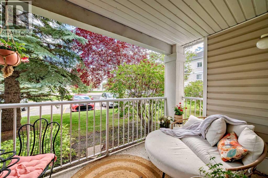 Single Family House for Sale in   Chaparral Ridge Drive SE Chaparral Calgary 