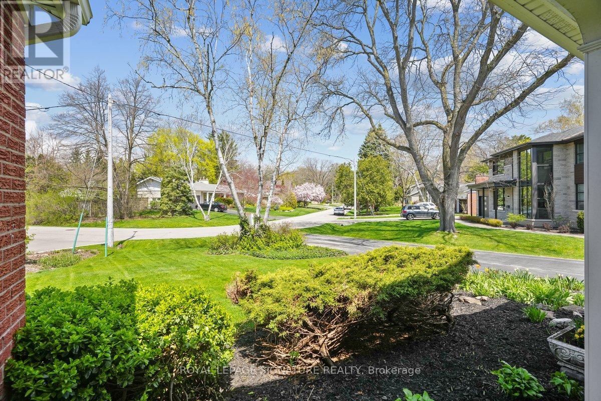 Photo 45 of 1662 Bramsey Drive, Mississauga ON