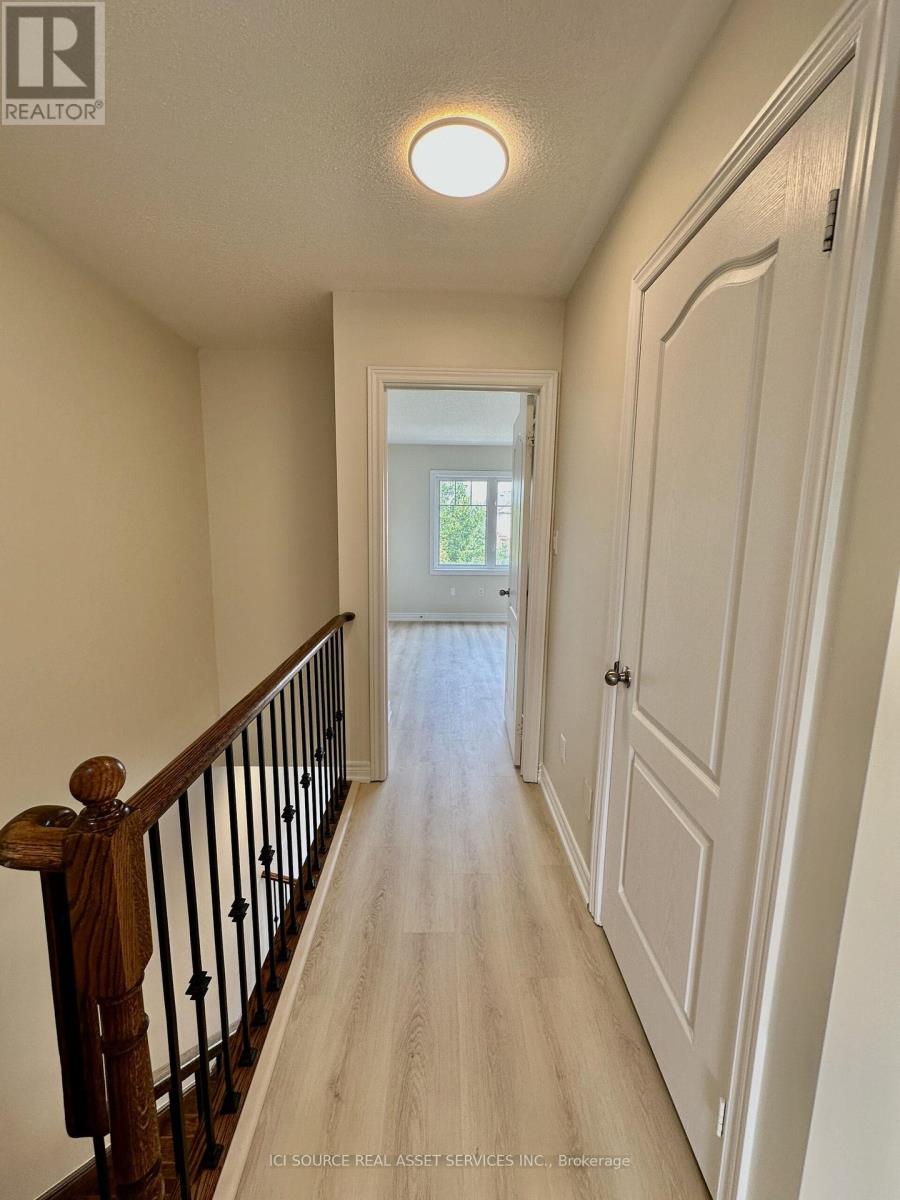 Photo 6 of 4 3215 Thomas Street, Mississauga ON