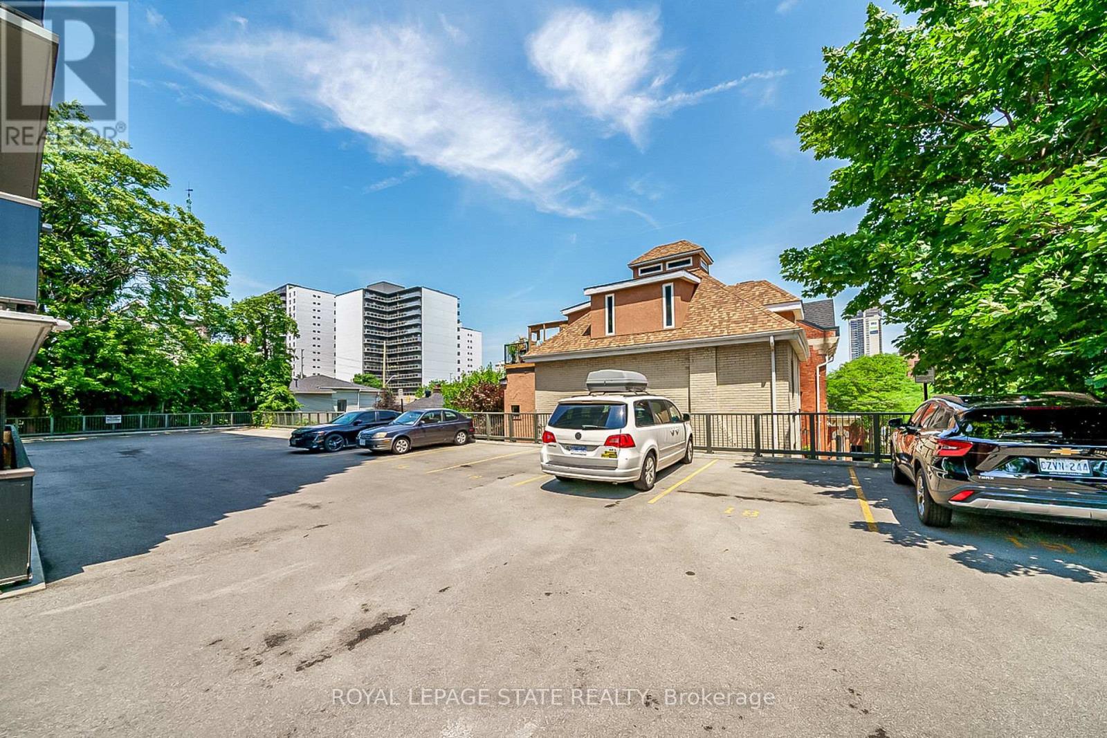 Photo 37 of 702 81 Charlton Avenue E, Hamilton ON