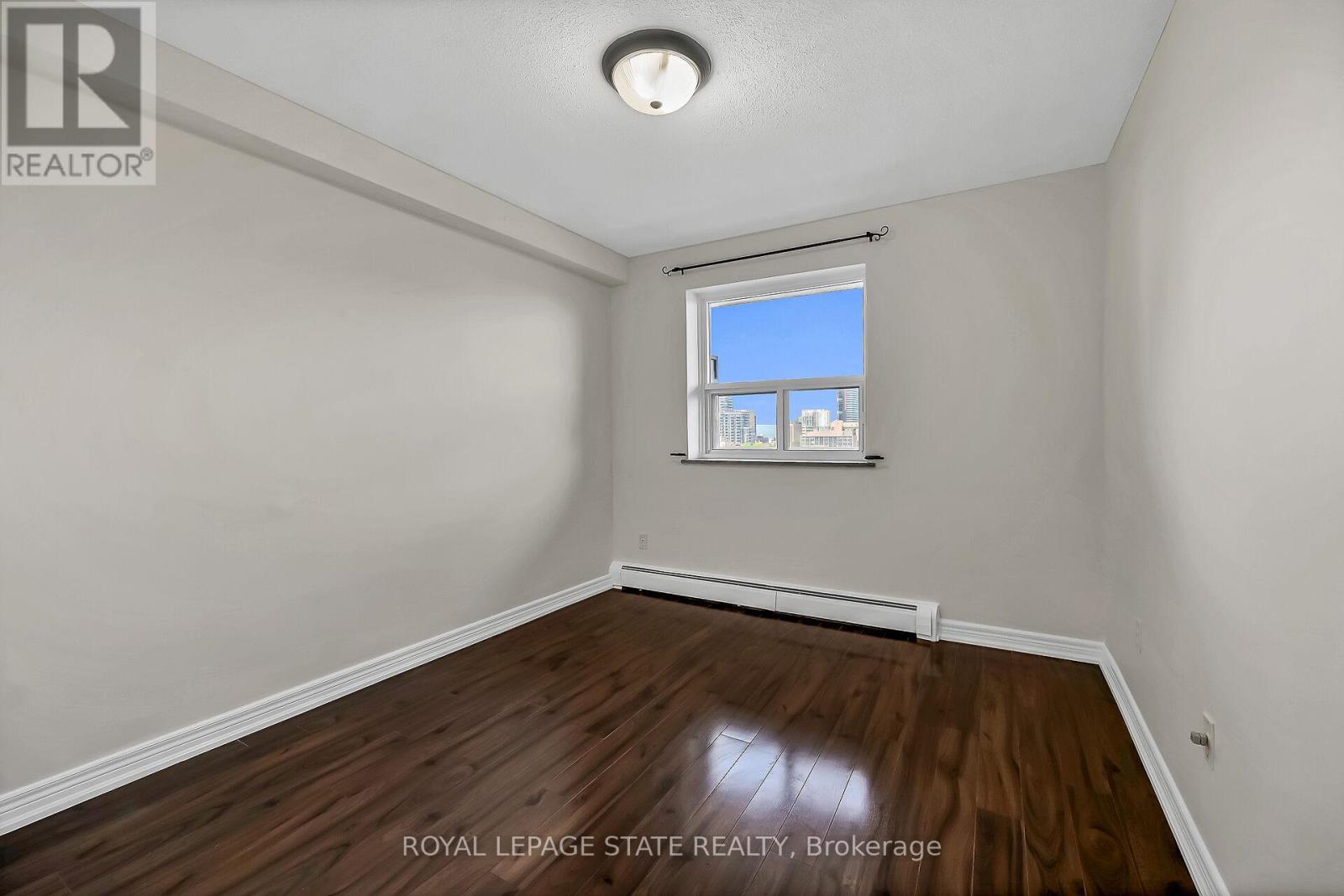 Photo 22 of 702 81 Charlton Avenue E, Hamilton ON
