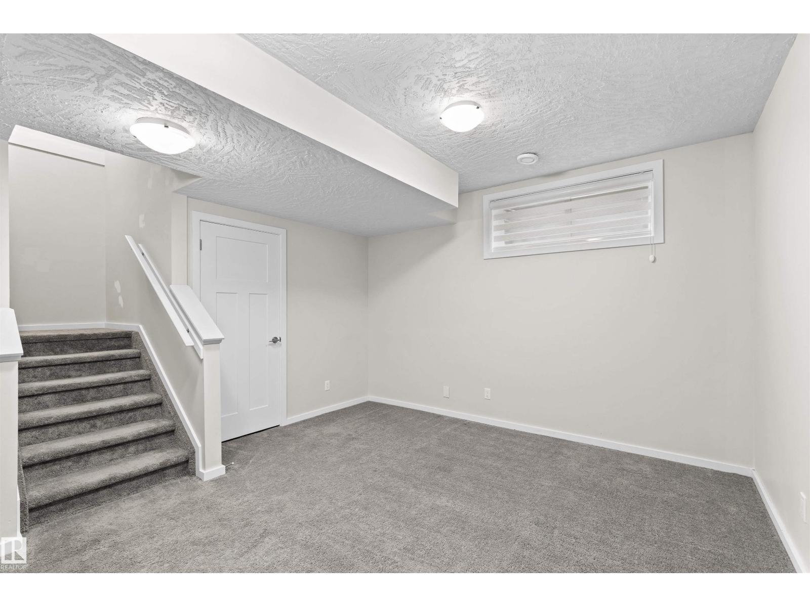 Photo 23 of 3072 Paisley Green Gr Sw, Edmonton AB