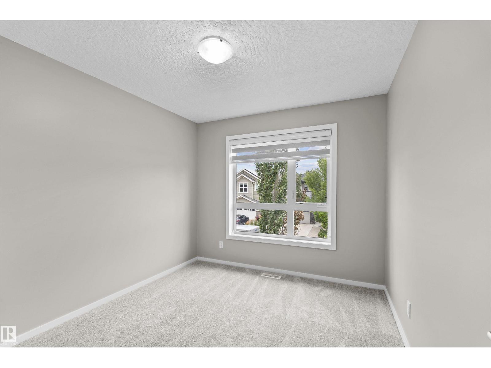 Photo 20 of 3072 Paisley Green Gr Sw, Edmonton AB