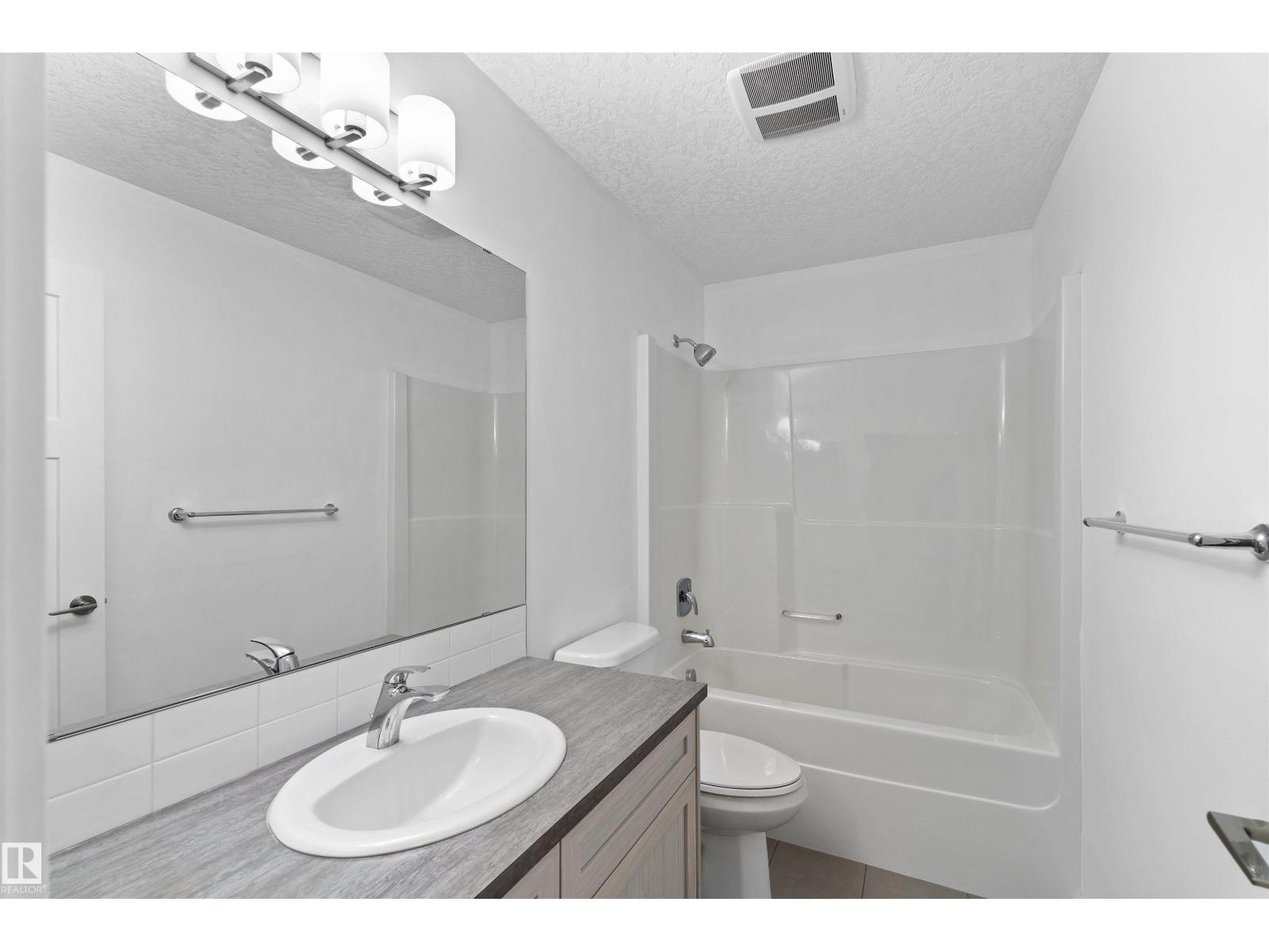 Photo 19 of 3072 Paisley Green Gr Sw, Edmonton AB
