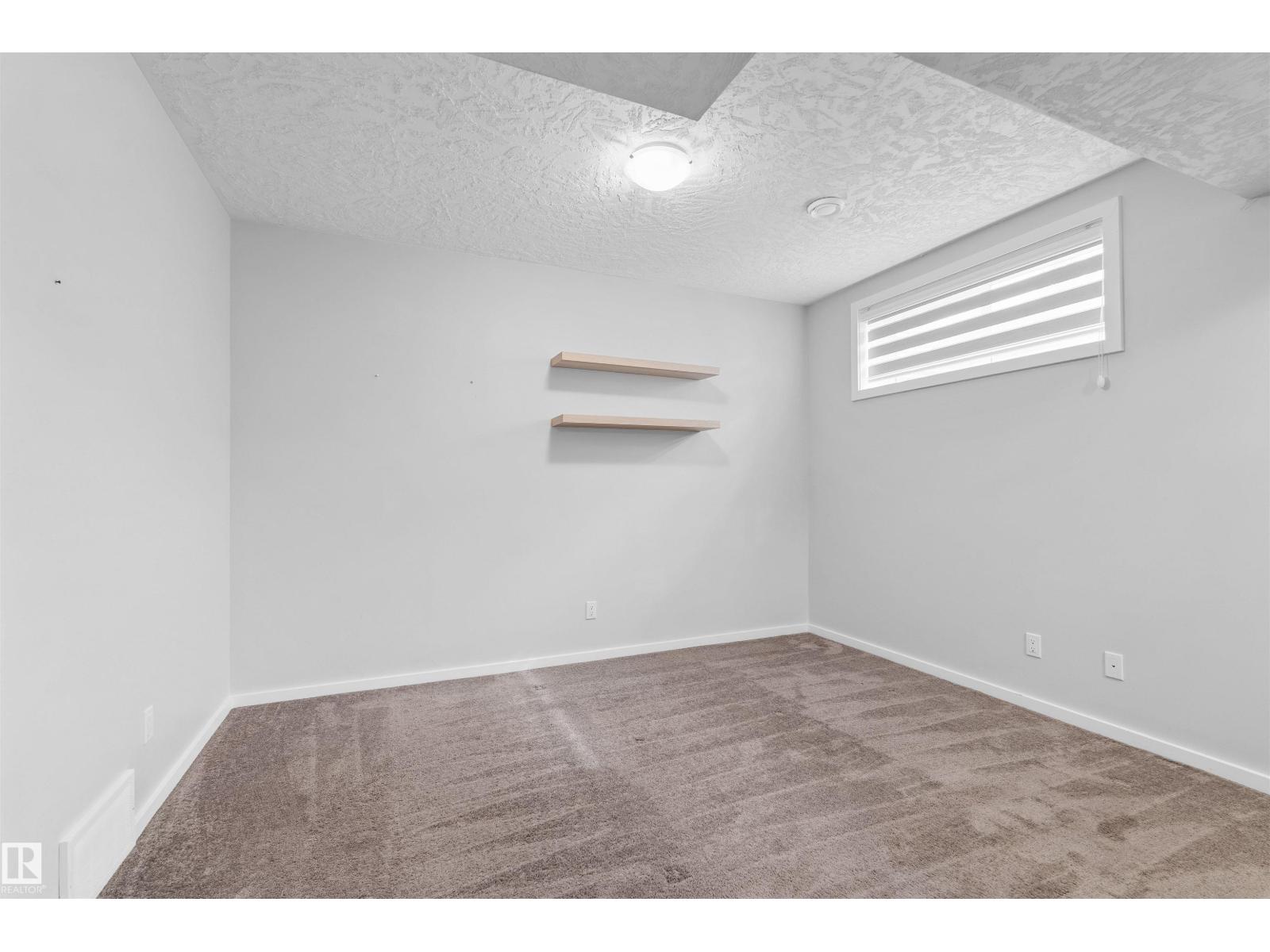 Photo 26 of 3072 Paisley Green Gr Sw, Edmonton AB