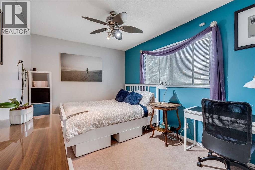 Single Family House Bungalow for Sale in  Dalton Drive NW Dalhousie Calgary 