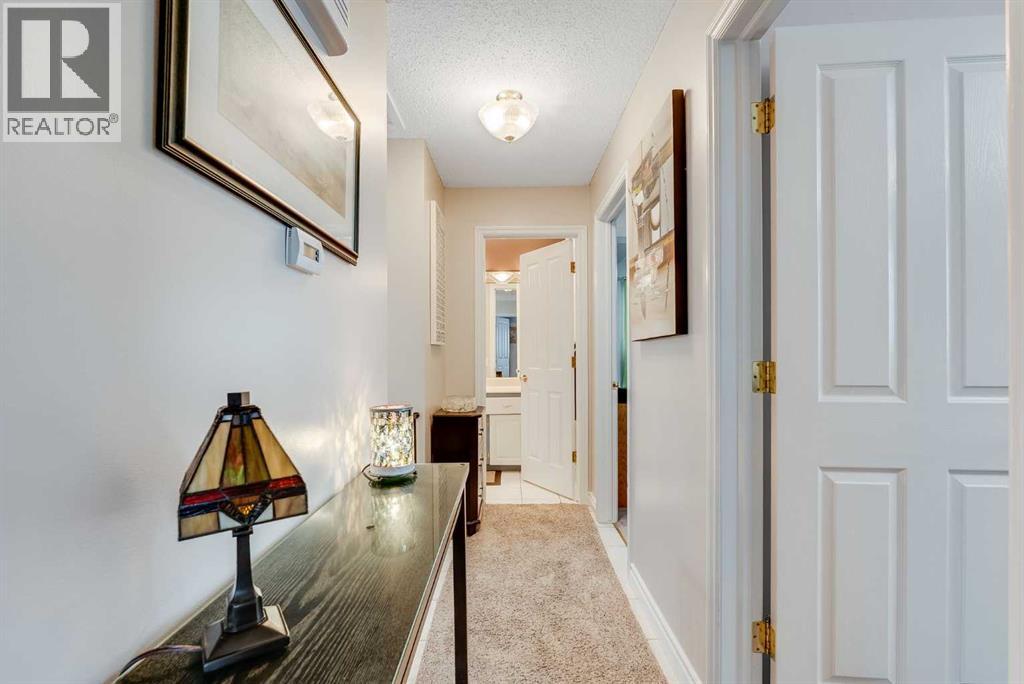 Single Family House Bungalow for Sale in  Dalton Drive NW Dalhousie Calgary 