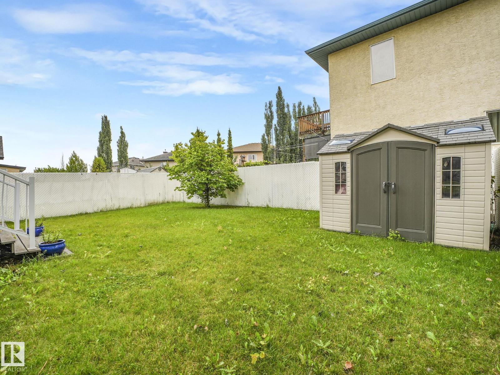 Photo 16 of 16409 65 St Nw, Edmonton AB