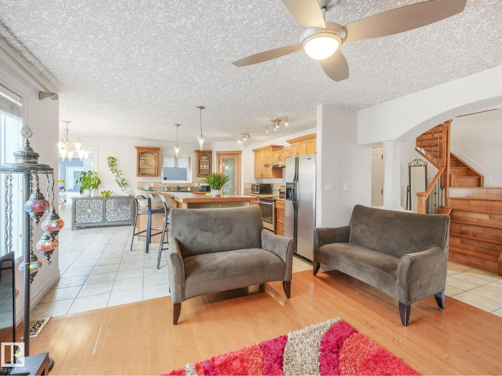 Photo 22 of 16409 65 St Nw, Edmonton AB