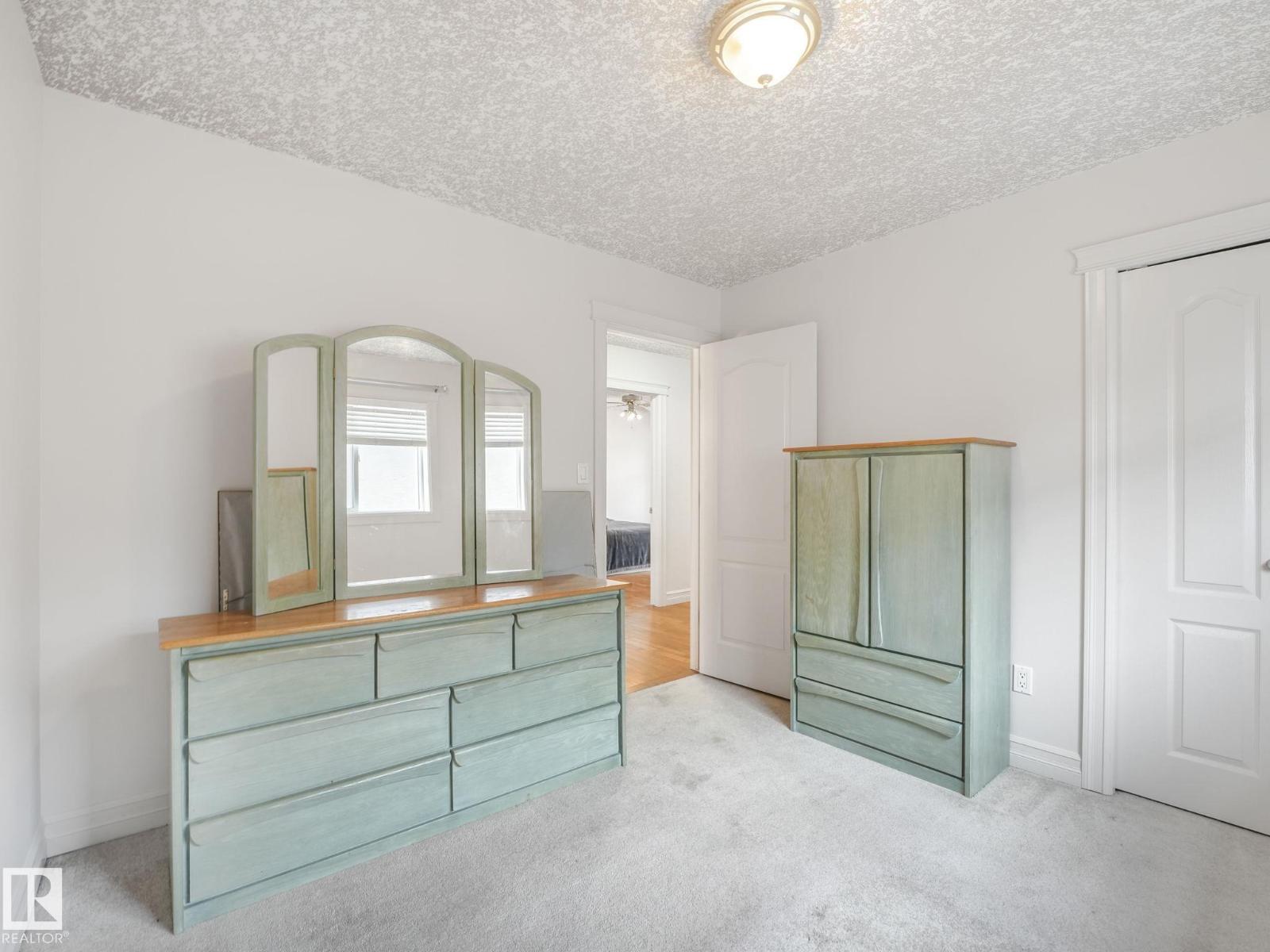 Photo 43 of 16409 65 St Nw, Edmonton AB