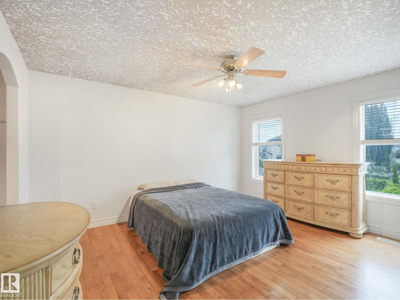 Photo 50 of 16409 65 St Nw, Edmonton AB