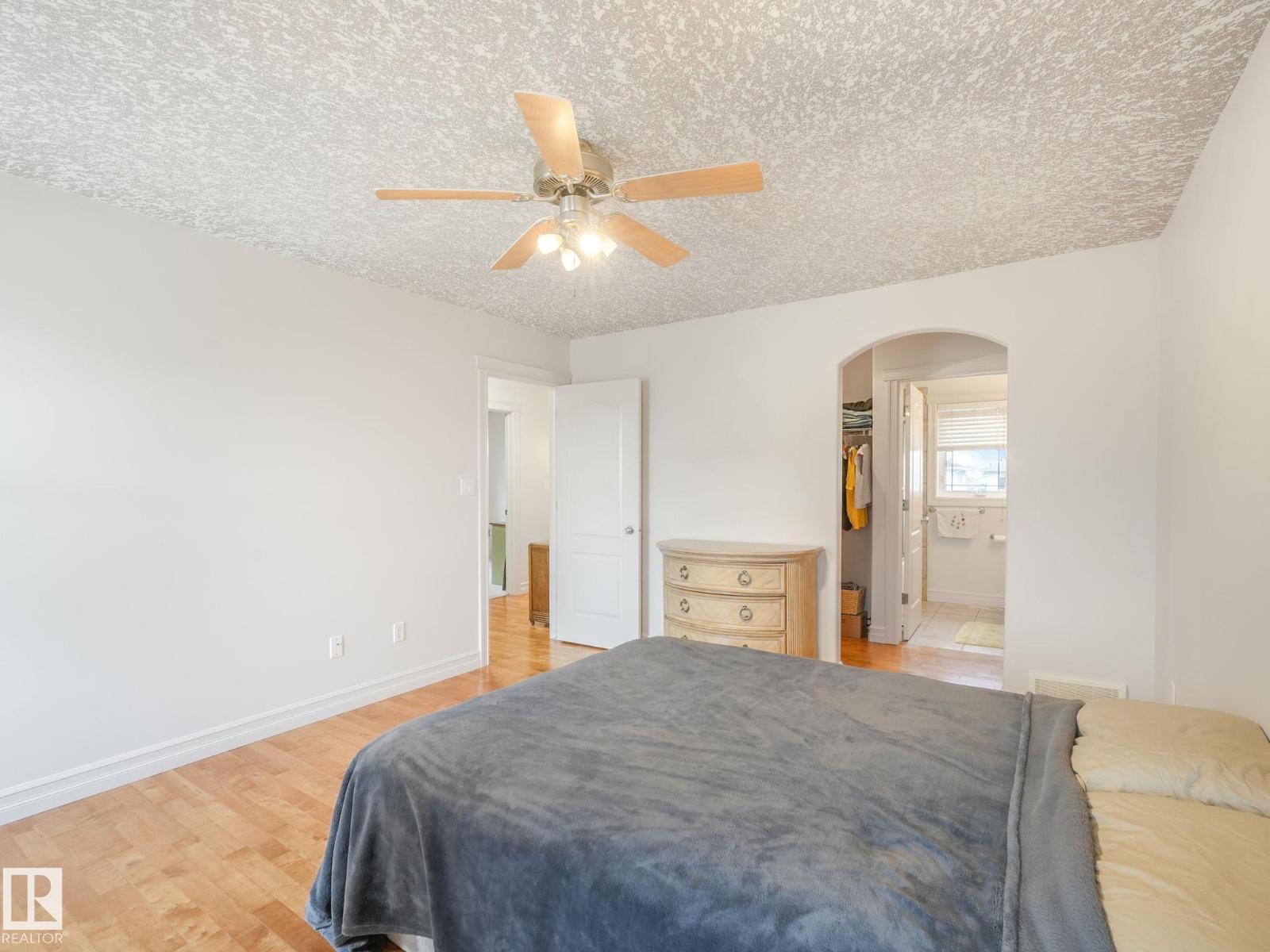Photo 51 of 16409 65 St Nw, Edmonton AB