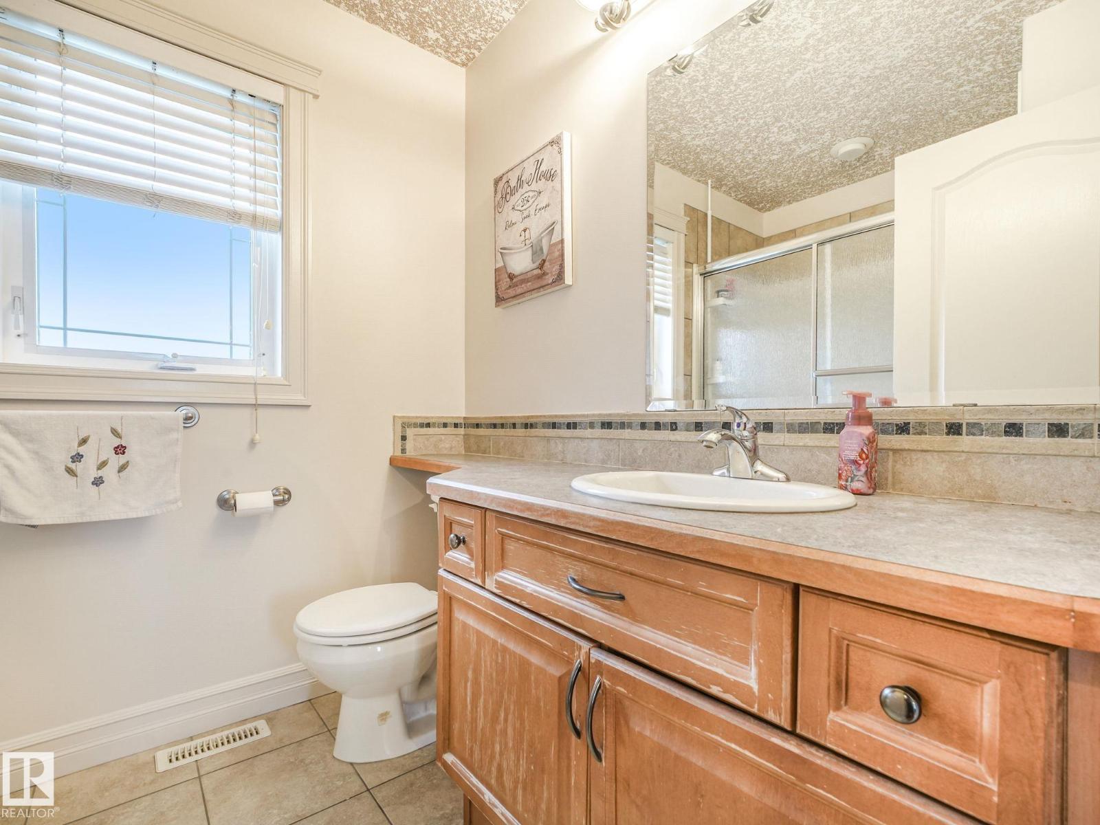 Photo 55 of 16409 65 St Nw, Edmonton AB