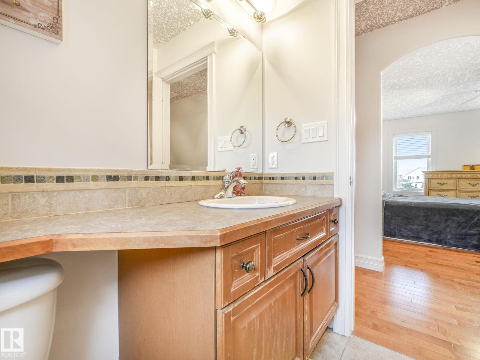 Photo 56 of 16409 65 St Nw, Edmonton AB