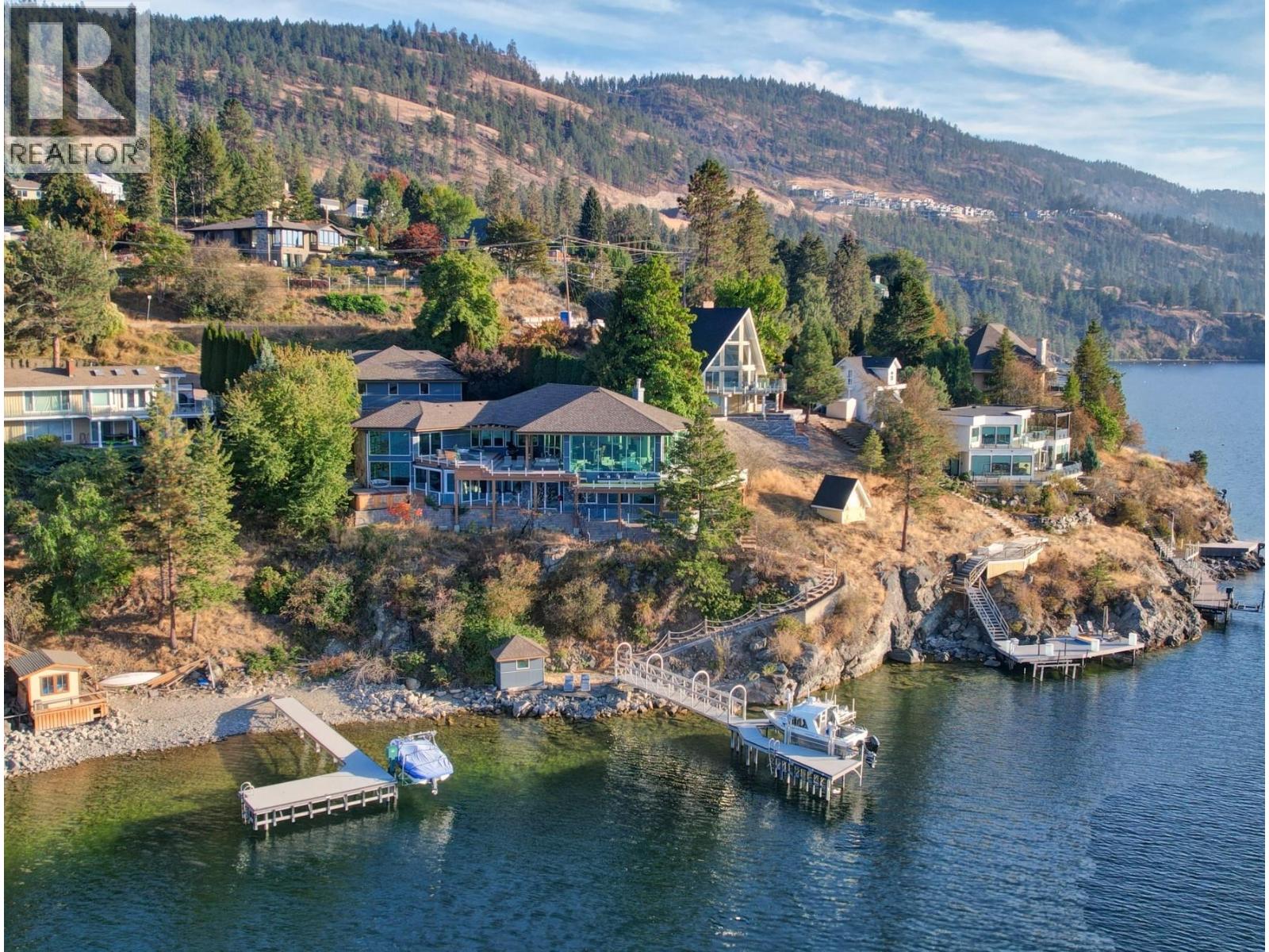  2100 Dewdney Road, Kelowna
