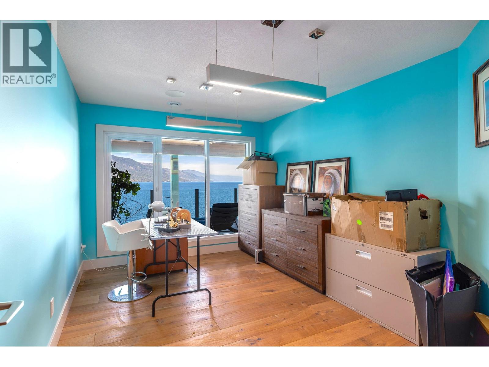  2100 Dewdney Road, Kelowna