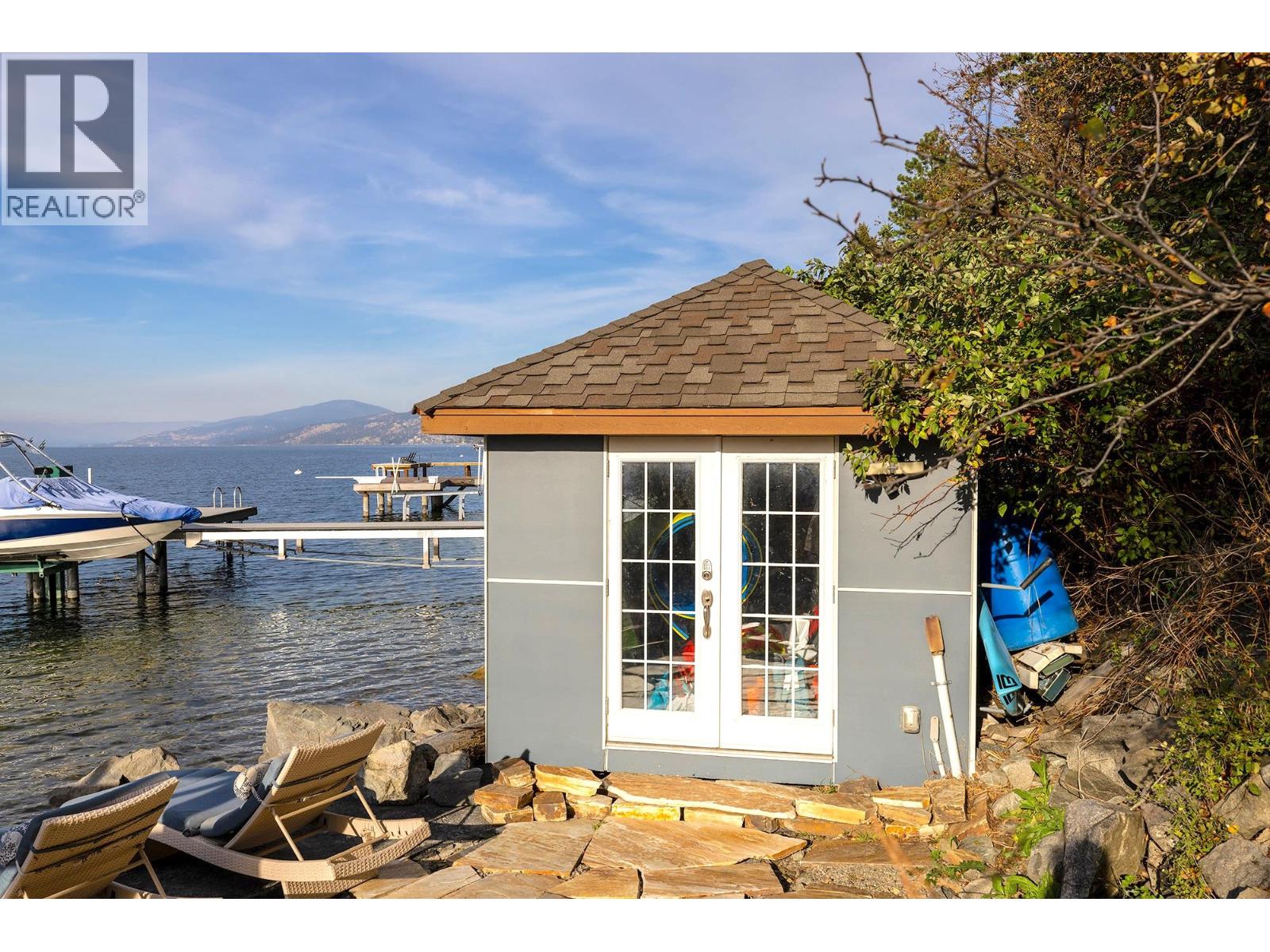  2100 Dewdney Road, Kelowna