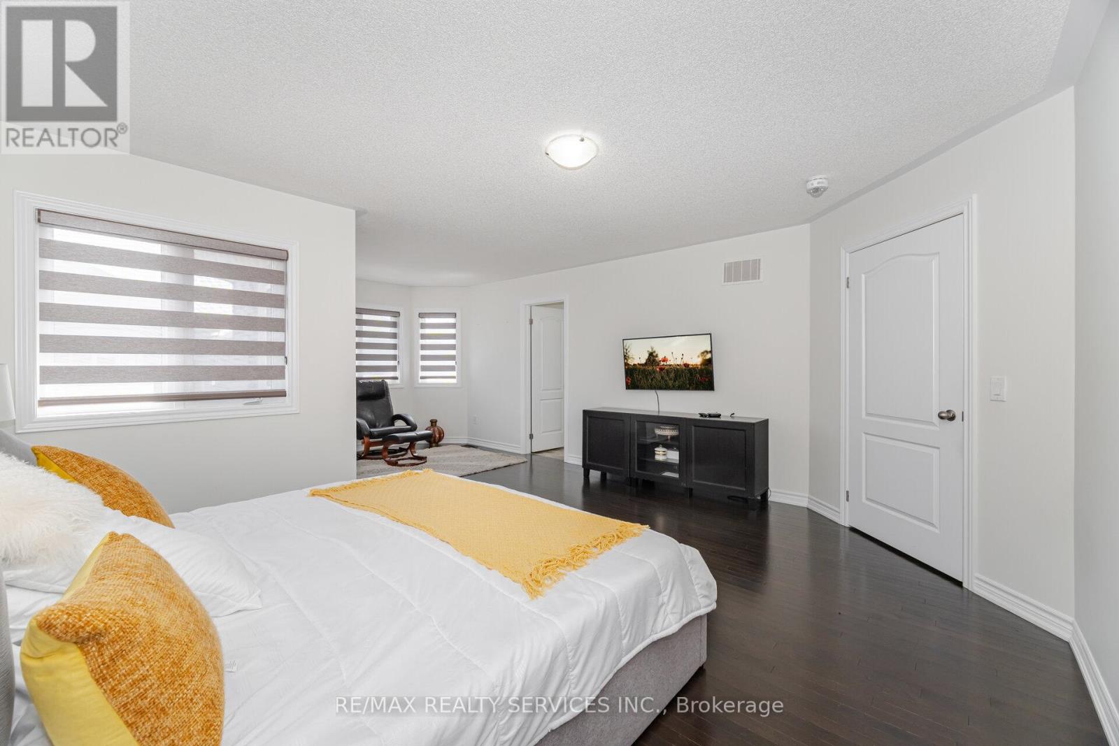 Photo 27 of 97 Fawnridge Road, Caledon ON