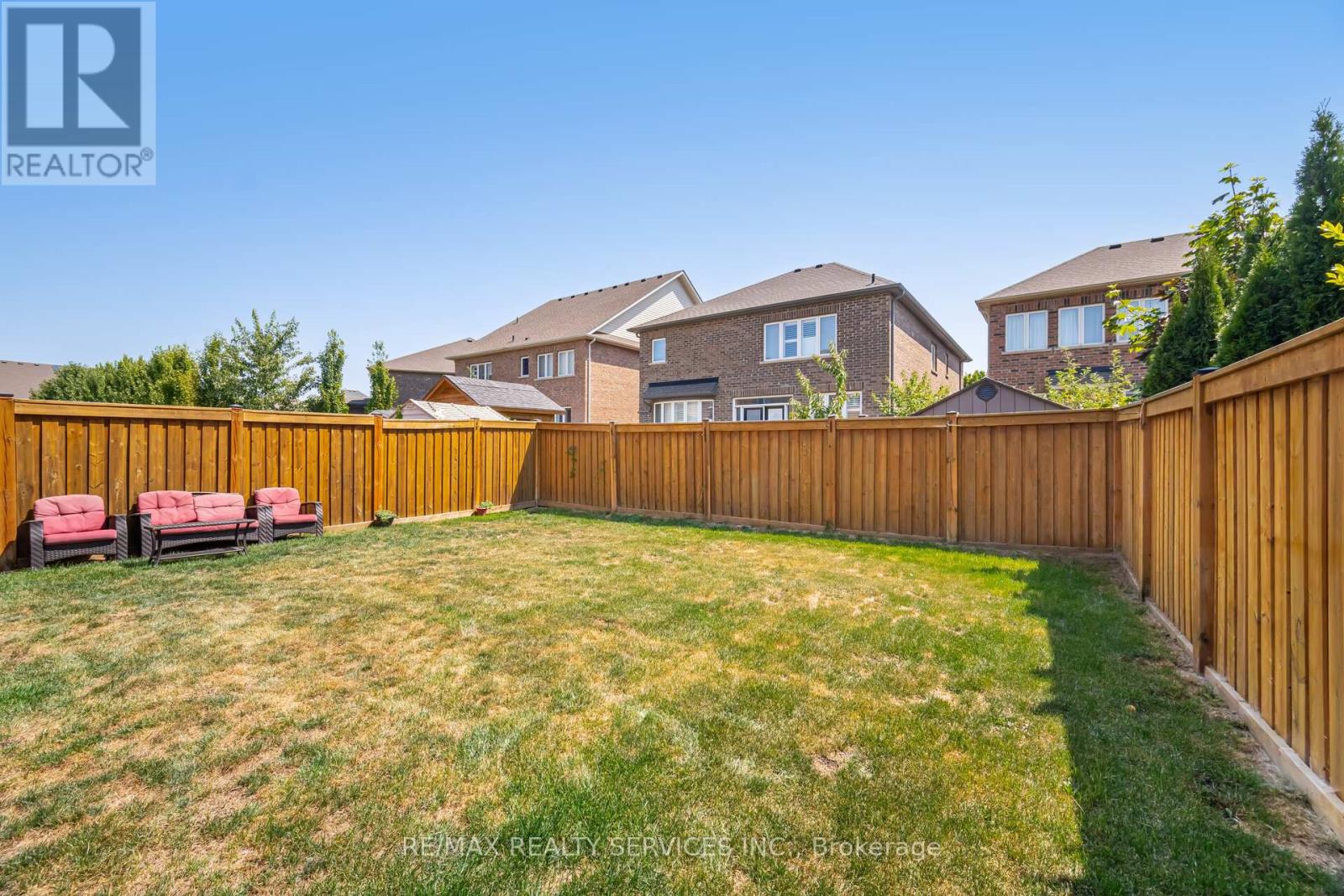 Photo 48 of 97 Fawnridge Road, Caledon ON