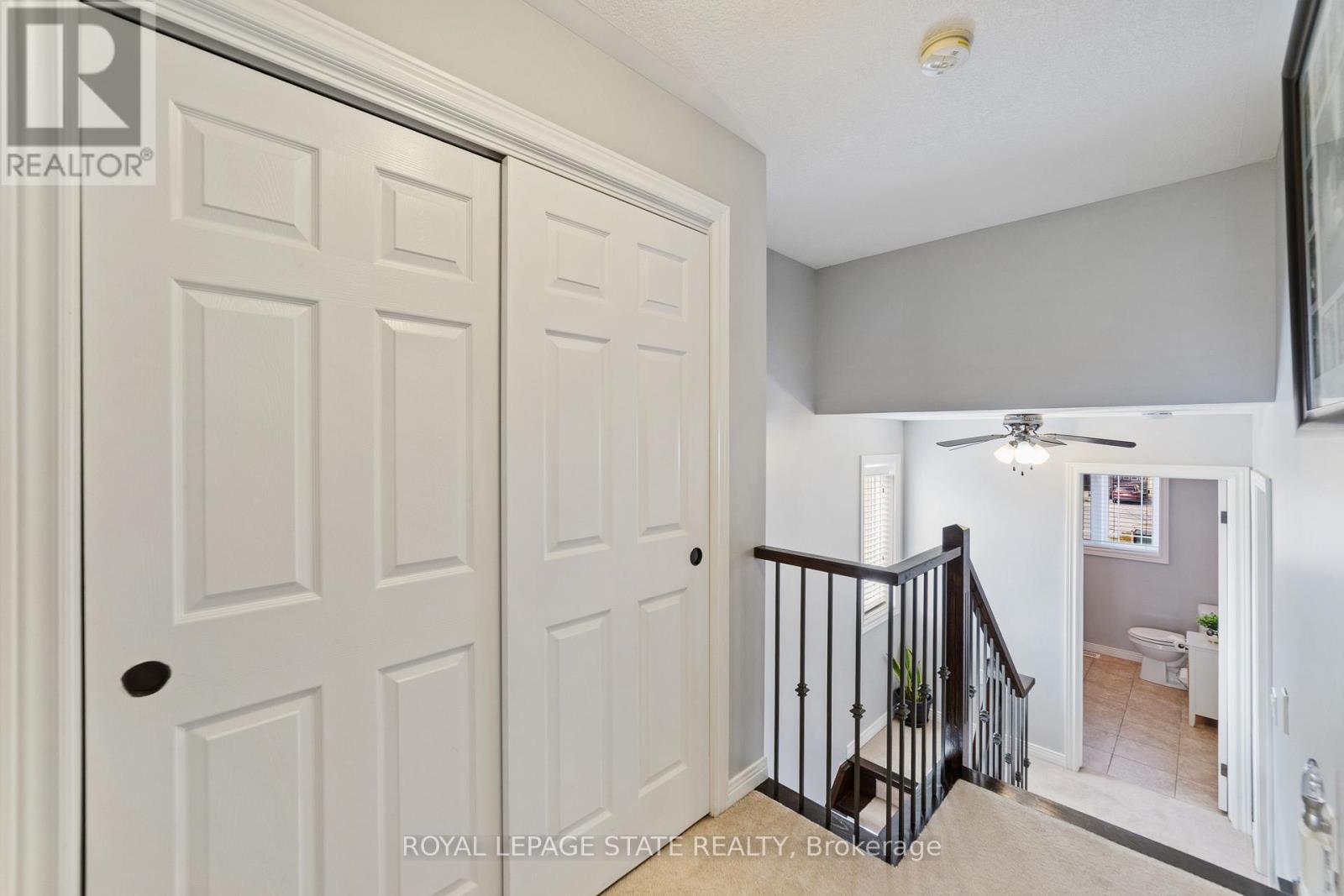 Photo 21 of 139 Periwinkle Drive, Hamilton ON