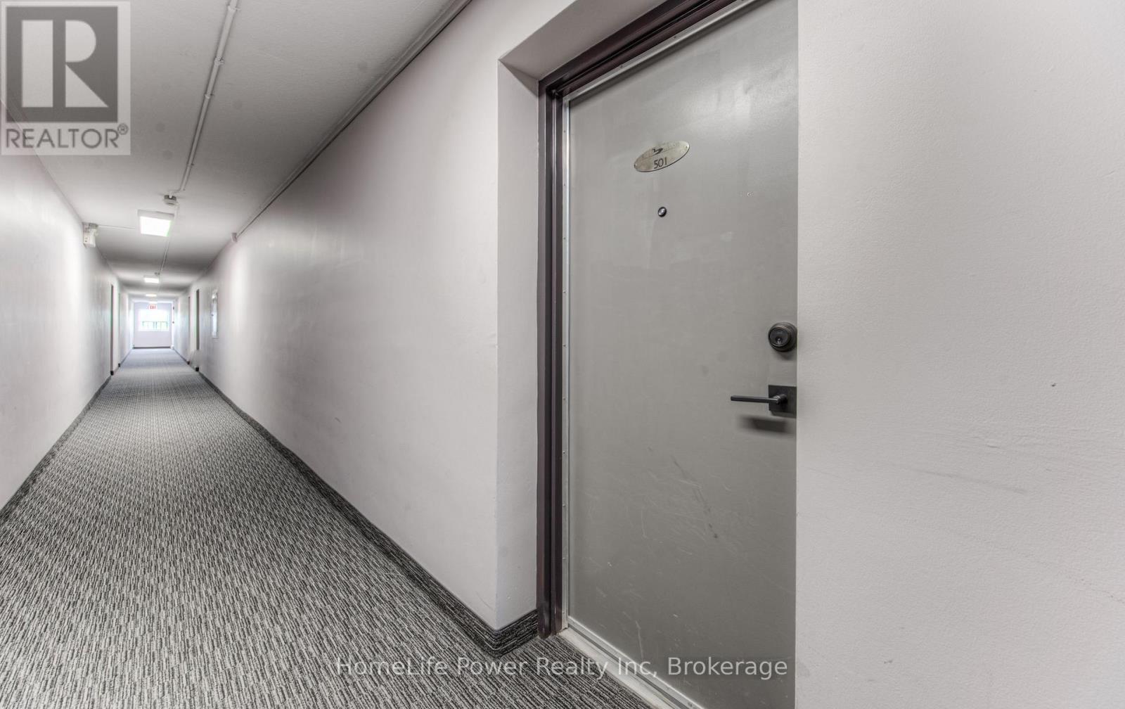 Photo 26 of 501 283 Fairway Road N, Kitchener ON